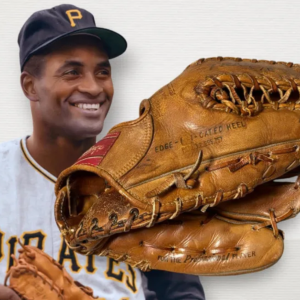 Roberto Clemente’s Game-Used Glove Sells for Over $100K at Auction